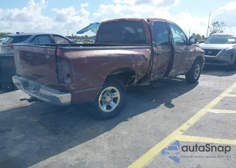 2002 Dodge Ram 1500 z USA, uszkodzony, nr VIN 3D7HA18N72G184363